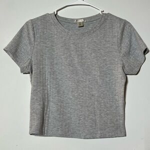 5/$15 💖 SOLD - Bozzolo Gray Wide Ribbed Crop Top